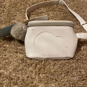 Arianna grande cloud waist bag